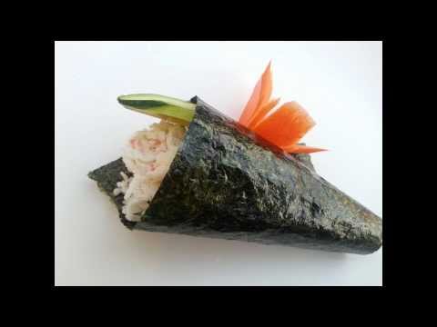 How to make a hand roll(Temaki) How to make a hand roll(Temaki)