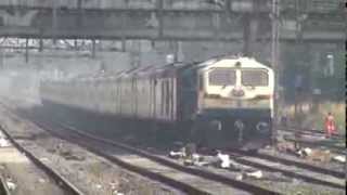 RARE CATCH - EMD GY WDG-4 WITH SC LTT DURONTO EXPRESS HITTING TOP SPEED AT KOPAR, MUMBAI