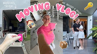 WE BOUGHT A HOUSE! 🏠🔑 moving vlog! 📦 packing, moving, organising the new house!