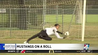 Mandarin boys soccer team stays on a roll, eyes postseason success