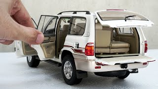 Toyota Land Cruiser LC100/LX 470 1:18 Scale - Adult Hobbies