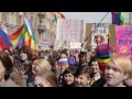 Селфи с Милоновым. Антивоенный марш в Петербурге