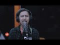 bandang lapis performs “pagsisisi” live on wish 107.5 bus