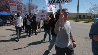 Louisville-area Sysco drivers reach 3rd day of strike as restaurants improvise