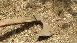 Lüzumsuz işler serisi 4- Paslı ve eski balta yenileme / Rusty Old Axe Restoration.