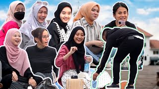 PRANK ANGGAP CEWEK-CEWEK CANTIK INI MINTA-MINTA (EKSPRESINYA GEMES)