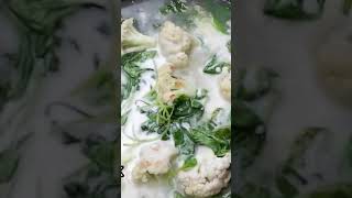 Homemade Keto meals 🥘| Low Carb recipes 😋| Cauliflower and Spinach Vegan Soup #vegansoup #shorts