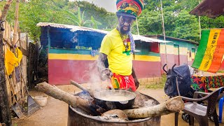 The Boss of RASTA JAMAICAN FOOD!! 🇯🇲 Legendary Ras Mokko at @RasKitchen - Jamaic