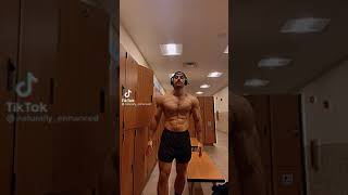 This filter makes your bulk look like a cut #shorts