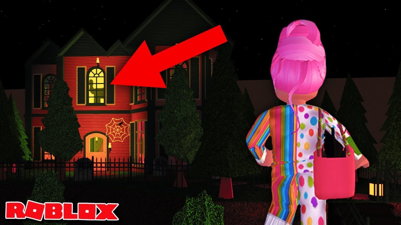 WE WENT TRICK OR TREATING AT THE SCARIEST HOUSE IN OUR TOWN 🎃 ...