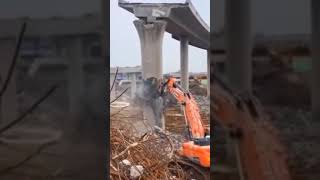 Begini excavator menjatuhkan jembatan #shorts #viral #excavator