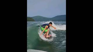 ウェイクサーフィントリック技 #wakesurfing #ボートサーフィン #shorts