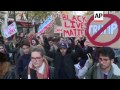 raw anti trump protest in paris