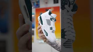 REVIEWING THE AIR JORDAN 4 OXIDIZED GREEN SNEAKERS IN UNDER 60 SECONDS!