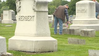 Volunteers plant flags on veterans' graves in Sullivan County