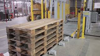 WUWER - Packet pushing station with pallets warehouse