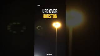 HOUSTON के आसमान में दिखे हरे रंग के अजीब से UFOs #shorts #ufo #uap #alien