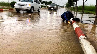 Unclogging a Drain: A Step-by-Step Guide - Easy Steps to Unclogging a Flooded Drain