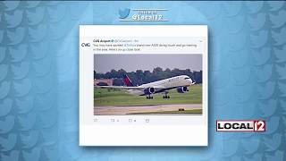 Delta training pilots in new aircraft