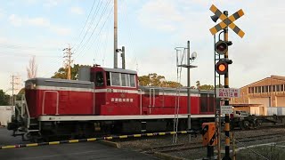 踏切の風景　衣浦臨海鉄道「半田埠頭踏切」