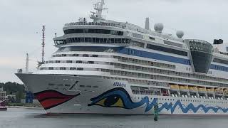 AIDA Diva - Ausfahrt aus Warnemünde am 24.09.2022 um 18 Uhr