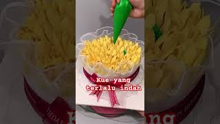 Kue yang terlalu indah #cake #decoratingcake #youtubeshorts #shorts