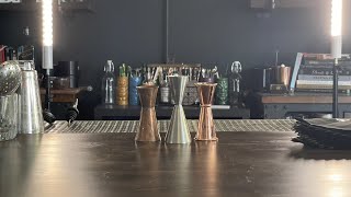 How to Measure Shots for Cocktails #shorts