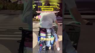 11月20日（发布时间）在爸爸衣服里等红绿灯的宝贝#骑单车 #骑自行车 #爸爸带娃 #萌娃 #人类幼崽成长记