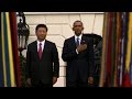 Obama vows 'candid' talks with China's Xi, raises rights