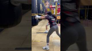 Aprendiendo de los mejores 👏👏 #boxeo #boxing #tutorial #parati #boxingtraining #teamsanchez