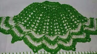 vestido de boneca de crochê para pano de prato