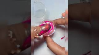 🍭🍭Very easy nail art in 5 second#beautiful #nailart #happy #youtubeshorts #trending #nailart#shorts