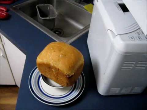 How To Use An Automatic Bread Maker For A Perfect Loaf Of Bread How To Use An Automatic Bread Maker For A Perfect Loaf Of Bread