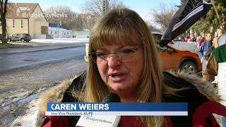 AUPE members protest outside Chinook Regional Hospital - January 21, 2020 - Laurice Alexander