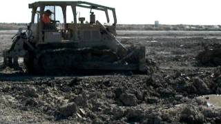 Bulldozing and excavating: Pushing the Mud in California!