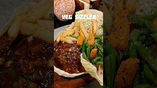 Veg sizzler😋 #shortsfeed #shortsvideo #viral #yum #youtubevideo #food #shorts #sizzlers #trending