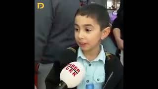 Habertürk muhabiri Fatmanur Boylu'nun, çocuğa "Annem karne hediyesi et aldı der misin" dediği vidyo