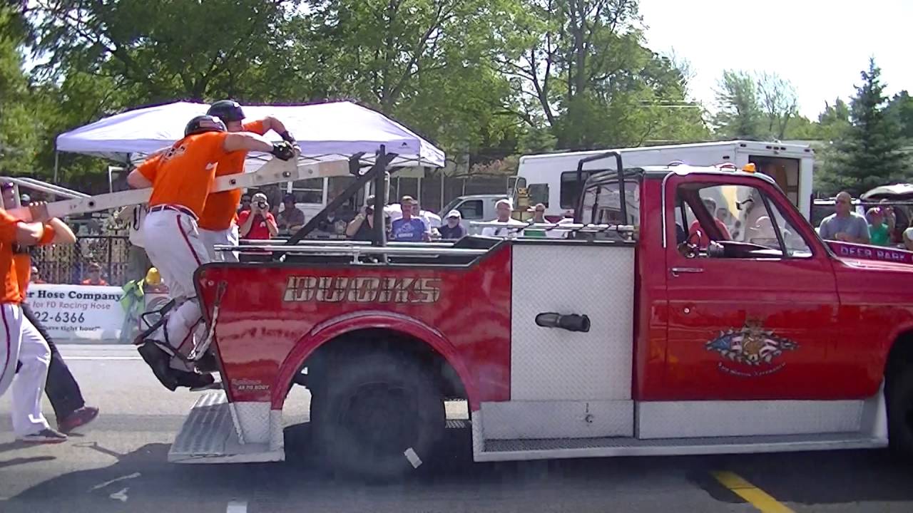 DPFD Bucks B Ladder @ NYS Drill 2016 New Team Record 5.75 - YouTube