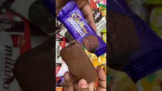 Cadbury Chocobakes Yummy chocolate cake unboxing