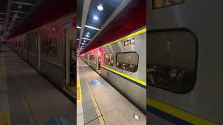 台鐵EMU800型3252次區間車停靠與離站-科工館火車站🚄🚃🟩