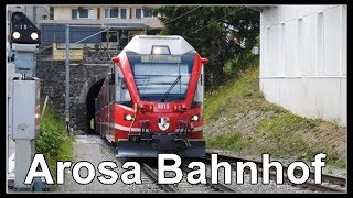 Einfahrt einer RhB im Bahnhof Arosa / Arosa Train Station, Switzerland 2018