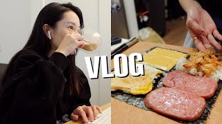 (ENG) Weekend Vlog: We're moving soon! Popular Korean folding rice sandwich🔥, snacking non-stop😋