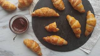 Mini Croissant With Spring Home Paratha