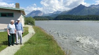 Matanuska River threatens Musial home near Sutton