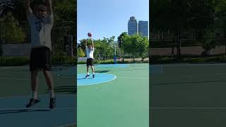 「 騎馬打仗  Piggyback rides. 」Street basketball 阿啦丁背後投籃 有神燈多好 1001 Hoop dreams 台中 朝馬國民運動中心