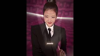 Lia Edit