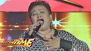 It's Showtime Sample Queen: Armie