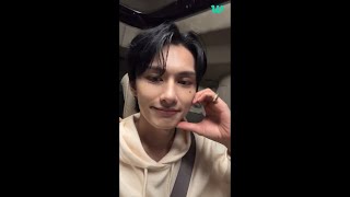 [ENG SUB] Weverse LIVE 240428 [SEVENTEEN] 준 왔어요!!!