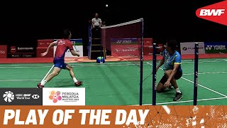 HSBC Play of the Day | Promoted from the qualifiers Chico Aura Dwi Wardoyo wins with this epic save