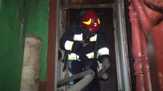 Львів: рятувальники ліквідували пожежу на горищі житлового будинку